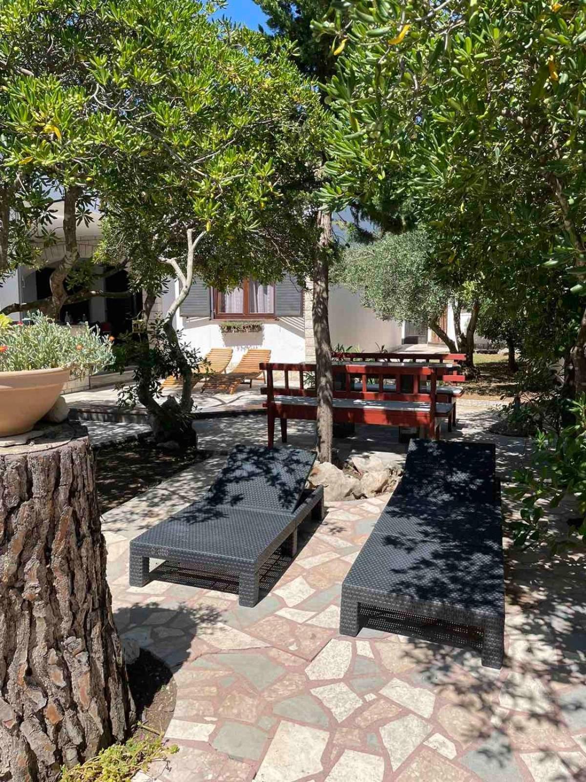 Villa Pagar - With Jacuzzi - Renovated In 2022 ปอฟเลียนา ภายนอก รูปภาพ