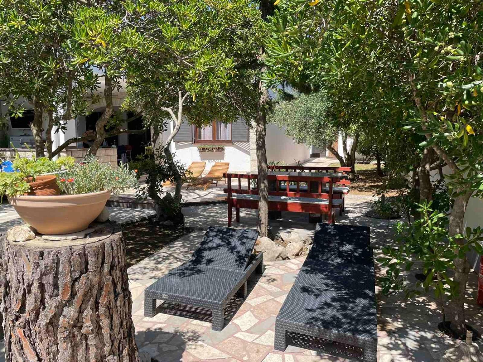Villa Pagar - With Jacuzzi - Renovated In 2022 ปอฟเลียนา ภายนอก รูปภาพ
